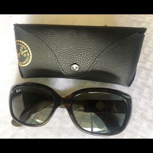 Ray-Ban JACKIE OHH RB4101 710 58-17